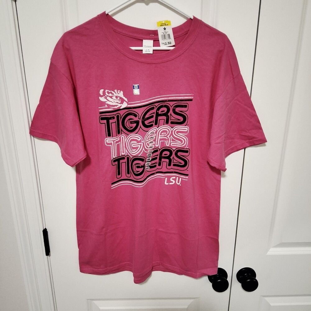 Louisiana State University (LSU) Officially Licensed T-shirt Pink Size Large NWT